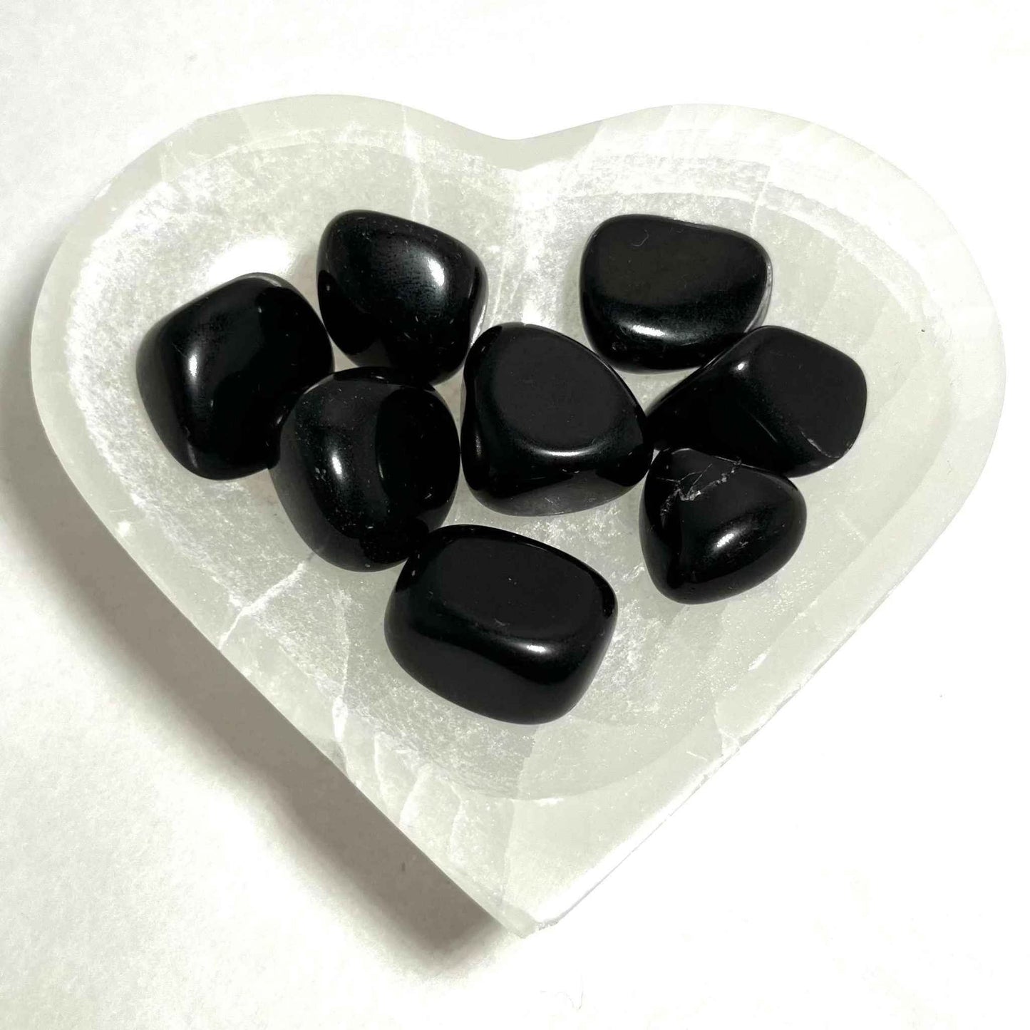 Piedra de bolsillo rodada de obsidiana negra