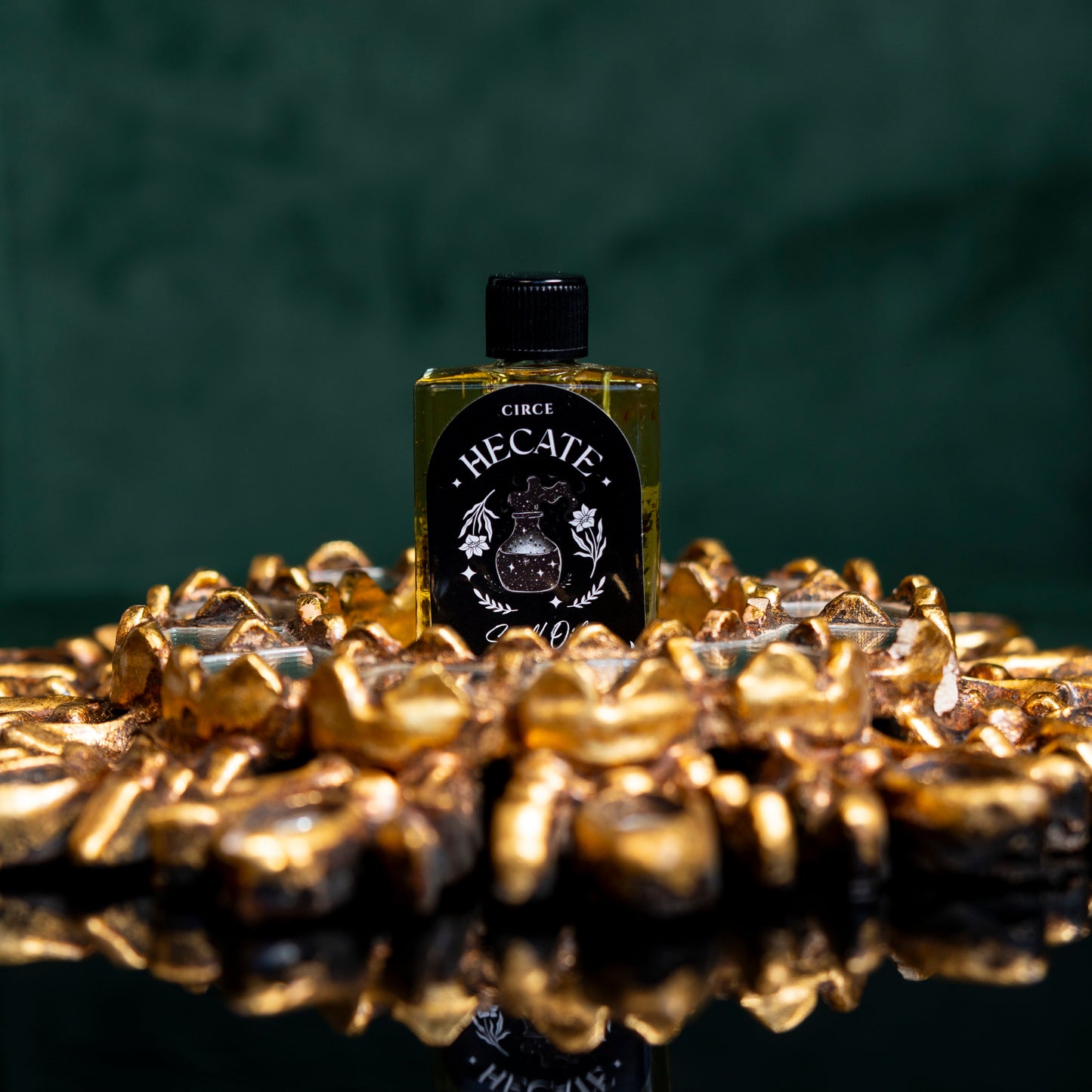 Aceite de Hechizos de Hécate 1/2 oz para Protección, Encrucijadas y Guía Espiritual | Aceite Ritual
