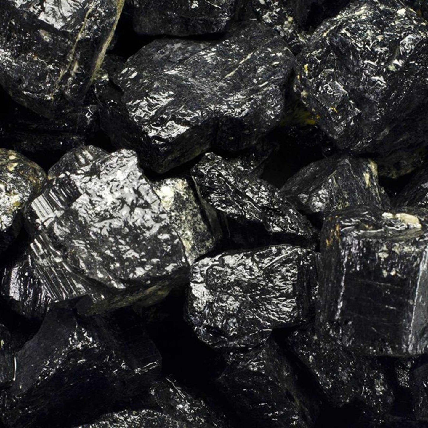 Turmalina negra en bruto – Piedra natural de la India