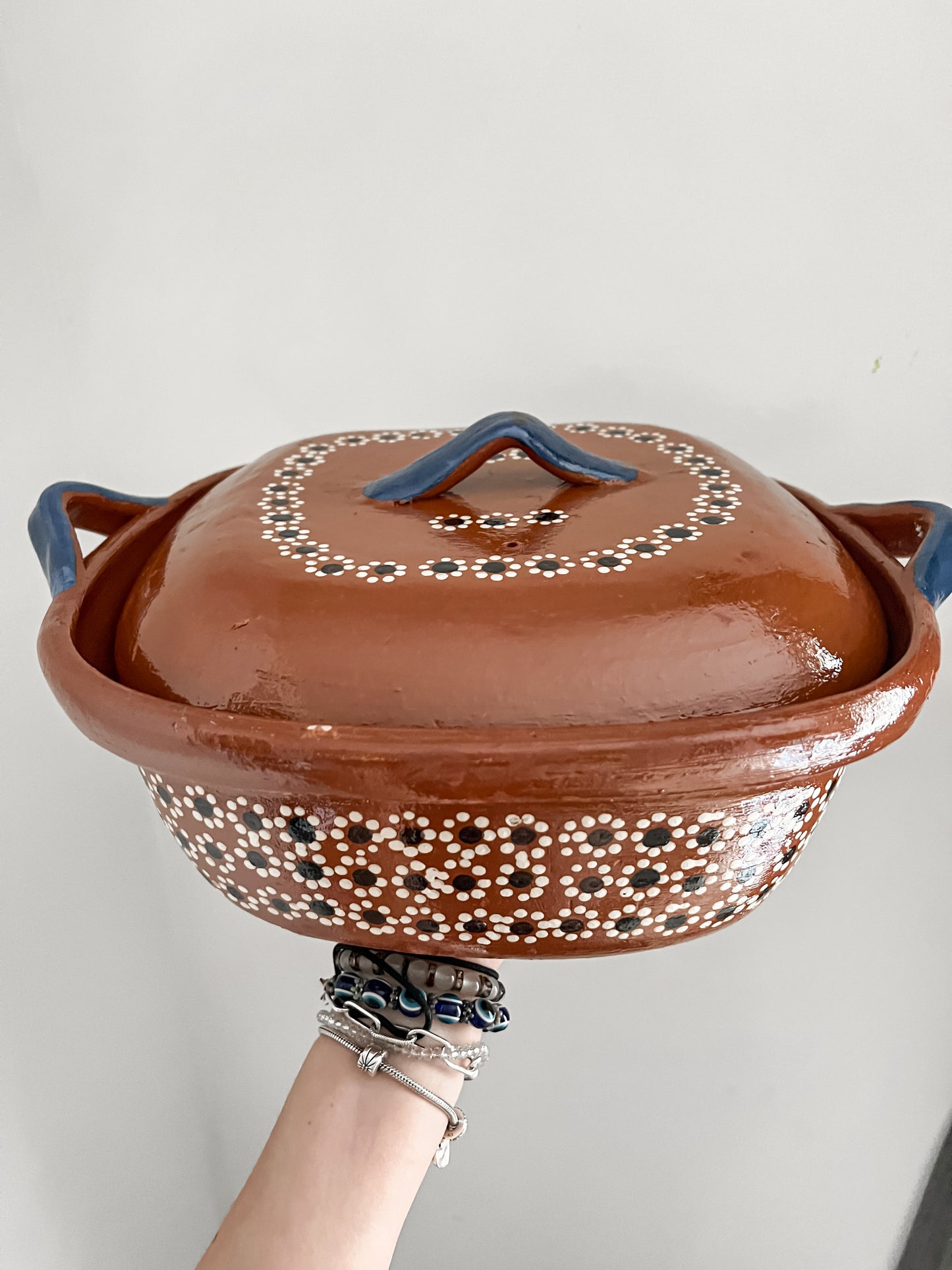 Maceta tradicional cuadrada de cerámica