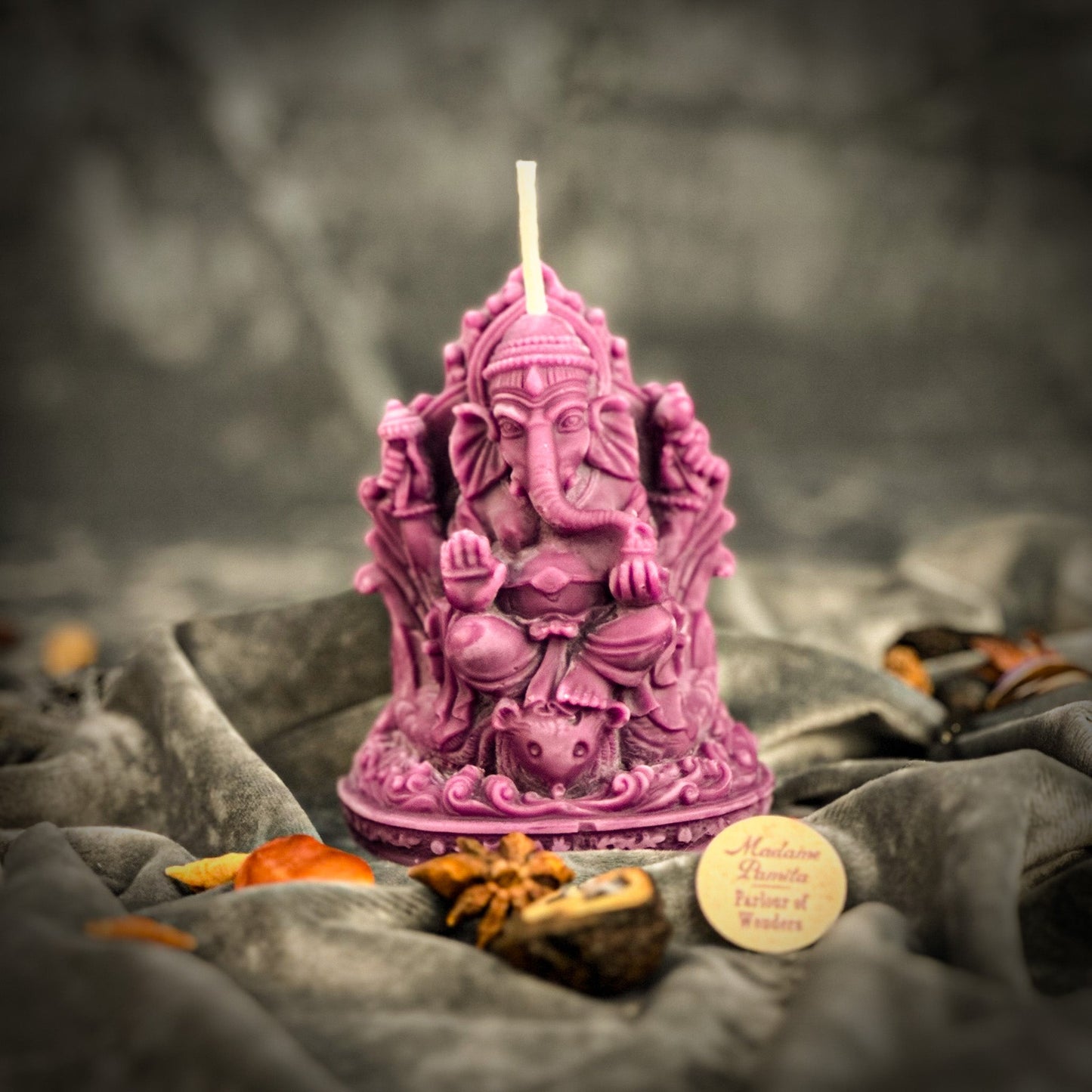 Vela de cera de abeja Ganesha - Magia para eliminar obstáculos y atraer el éxito