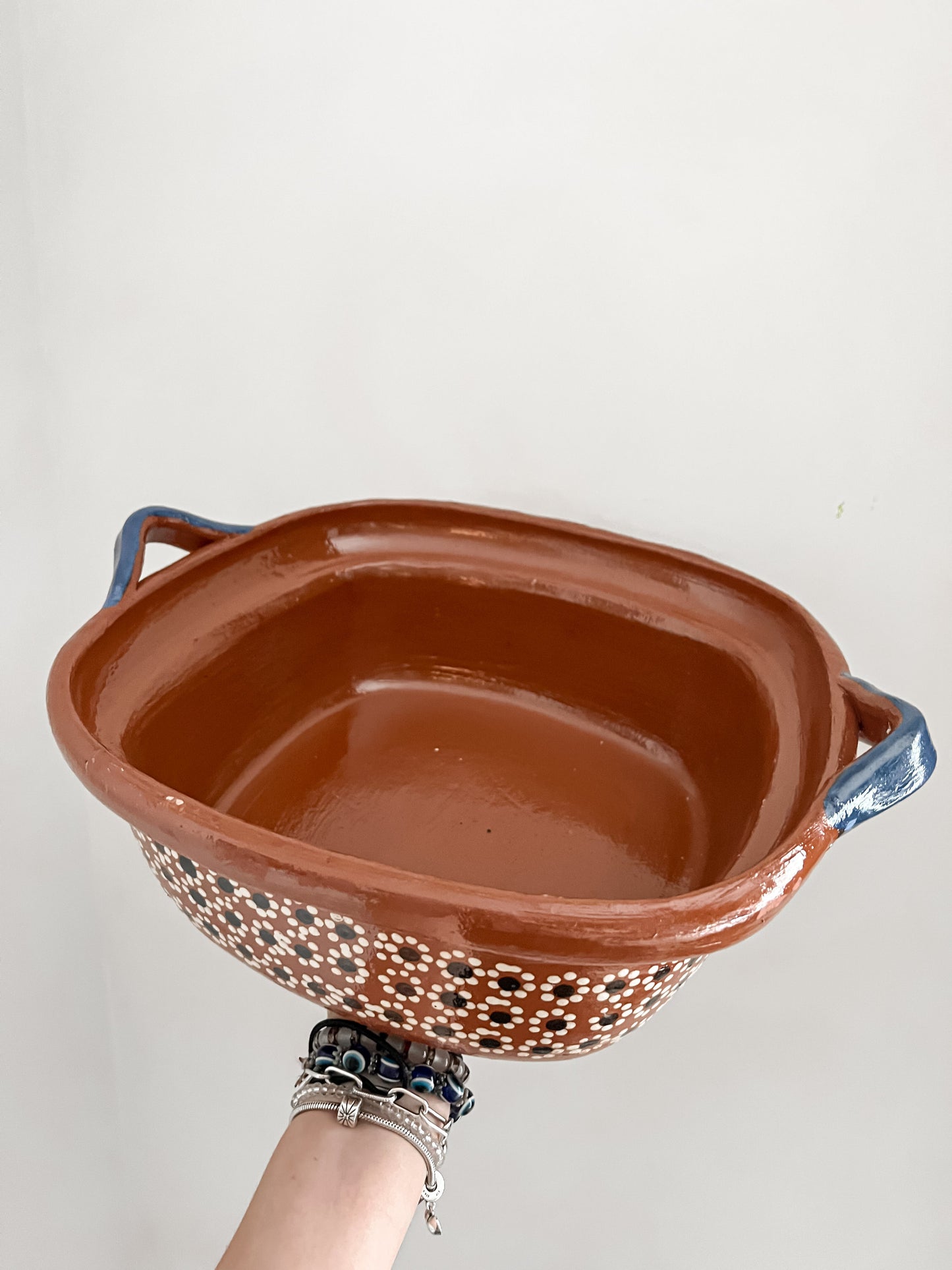 Maceta tradicional cuadrada de cerámica