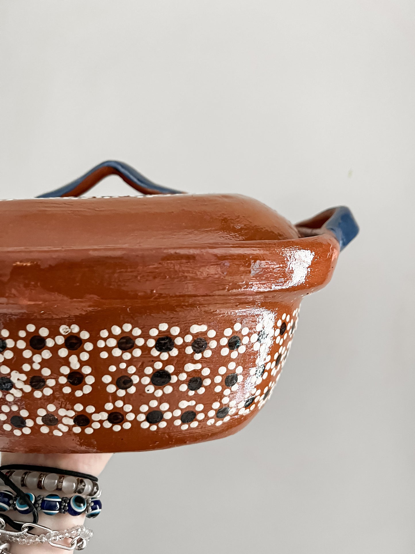 Maceta tradicional cuadrada de cerámica