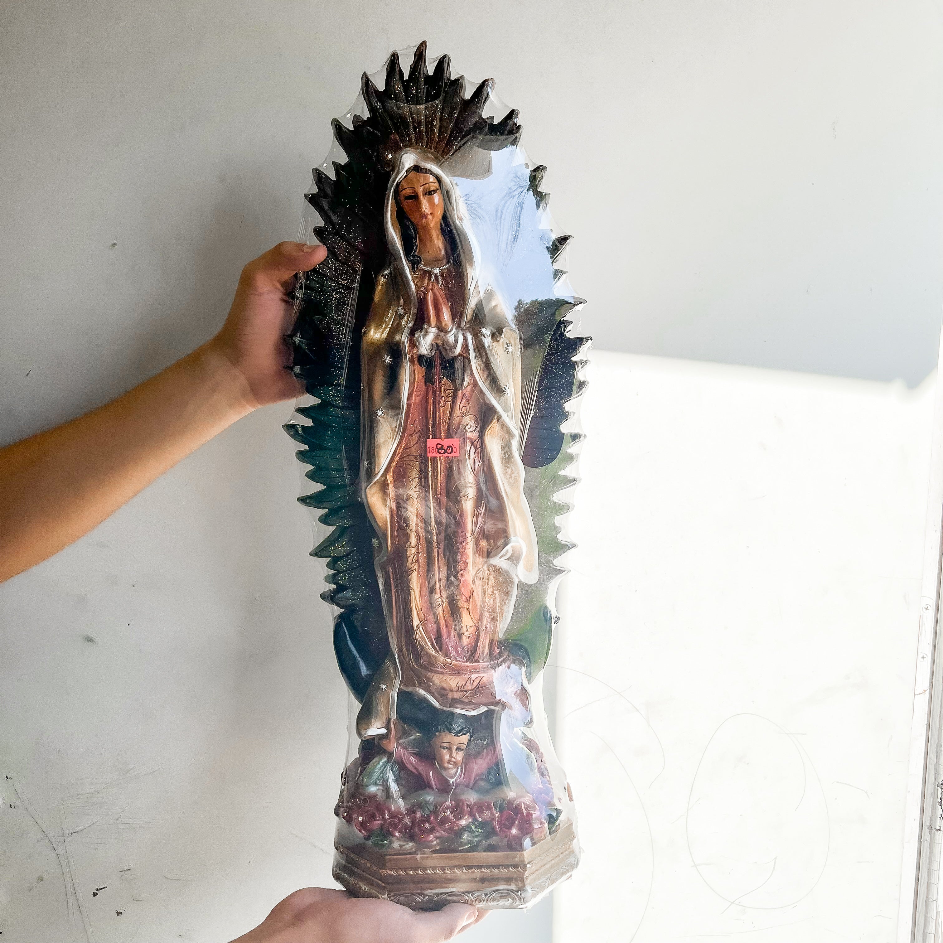 Decoración de la Virgen María Virgencita