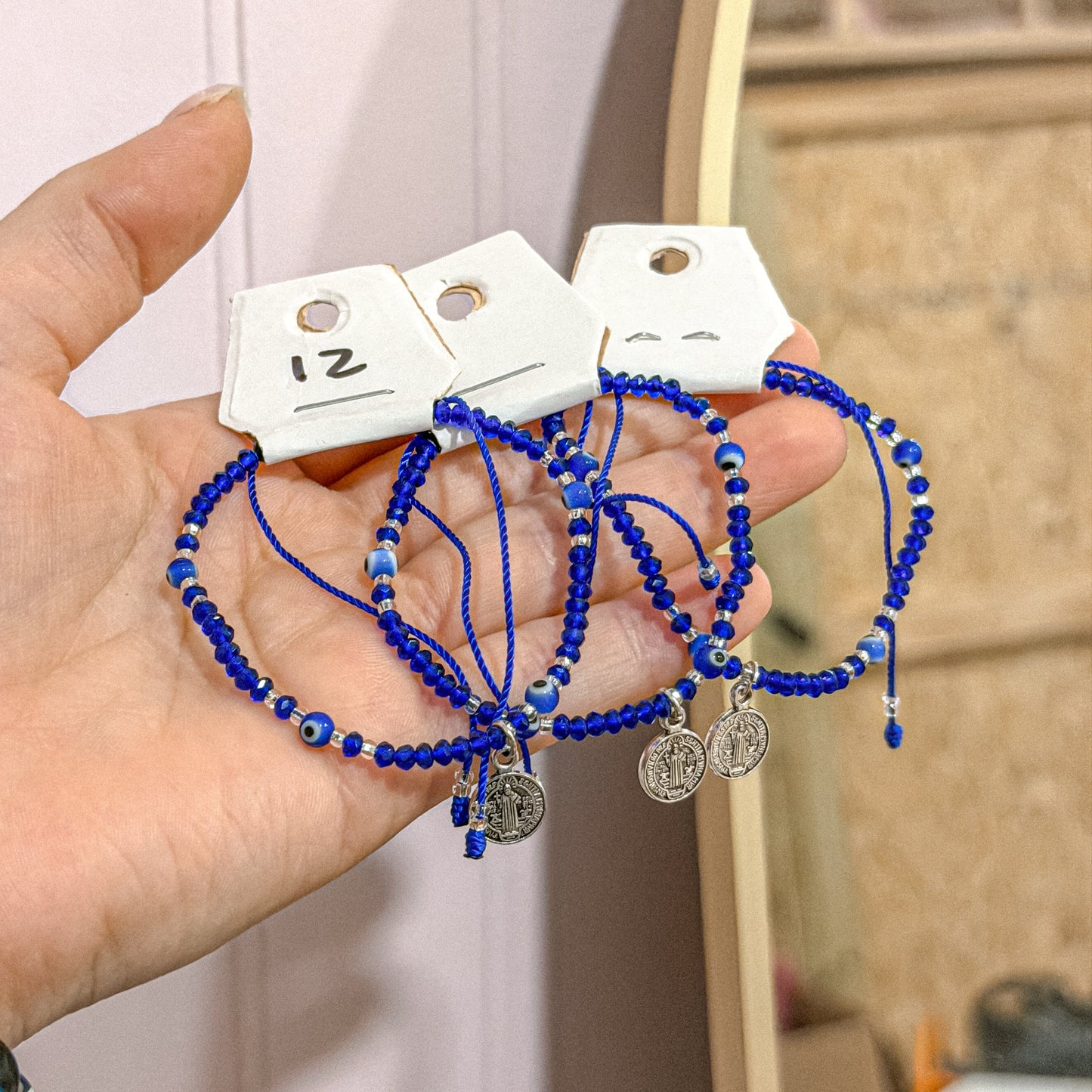 Pulsera de protección contra el mal de ojo de cruz azul