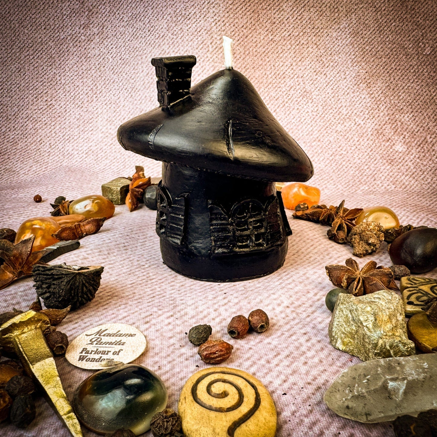 Casita Hada Seta Cera de Abeja Acogedora Hogar Vela Hechizo - Santuario y Magia de Bendición