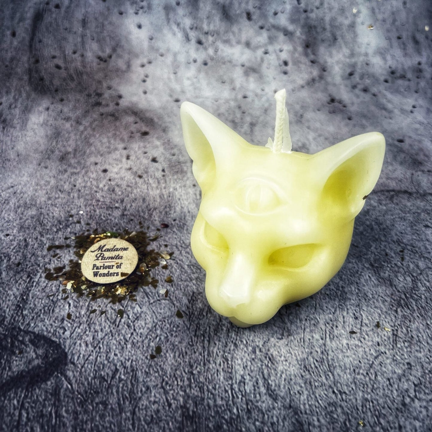 Vela Mágica de Cera de Abeja "Gato Psíquico" - Magia de Intuición y Clarividencia