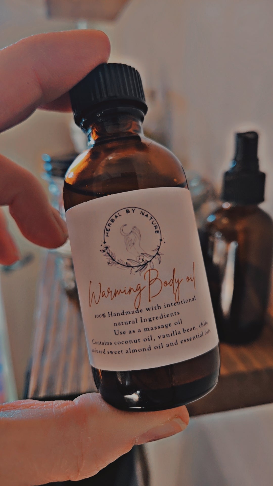 Aceite corporal y de masaje infusionado con hierbas/vainilla, efecto calor