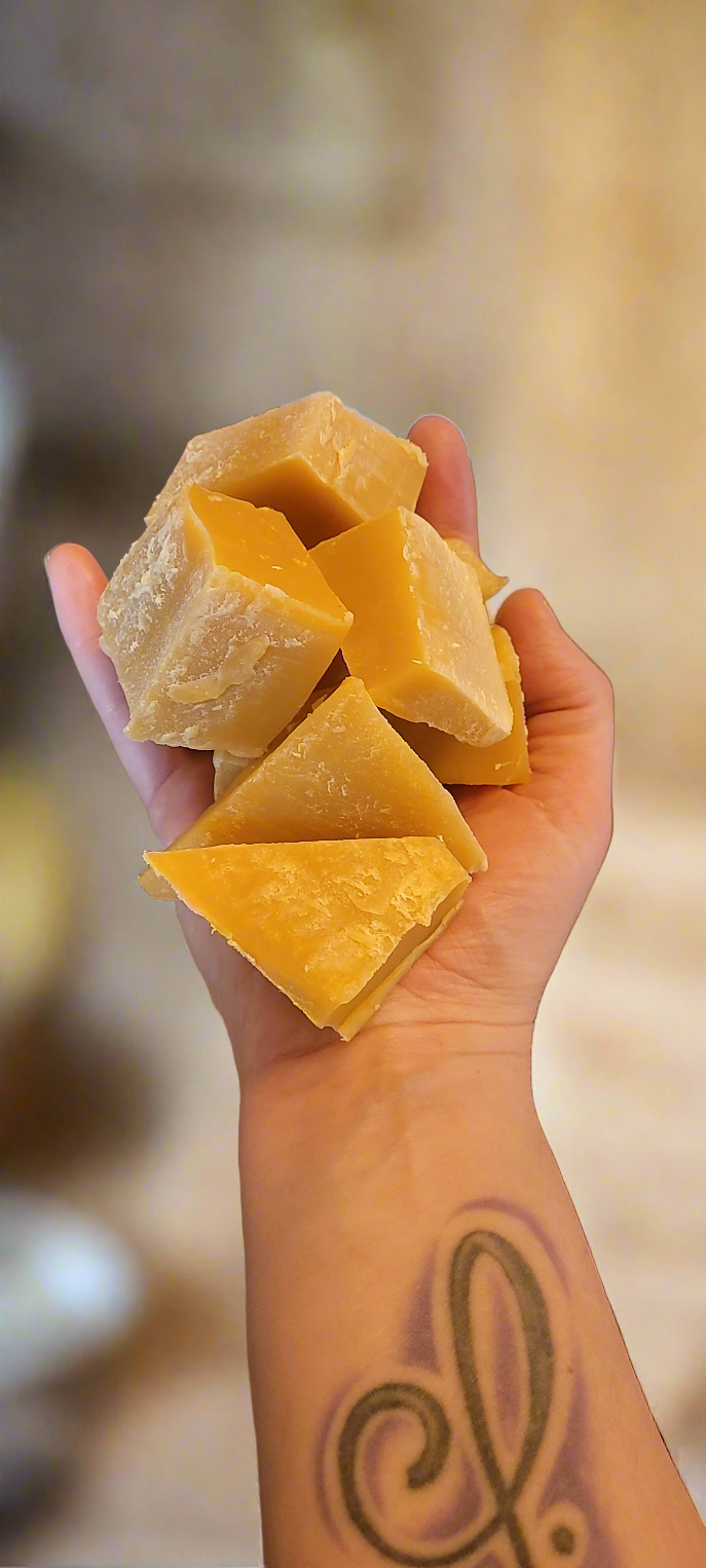 Cera de abejas natural y bálsamo labial