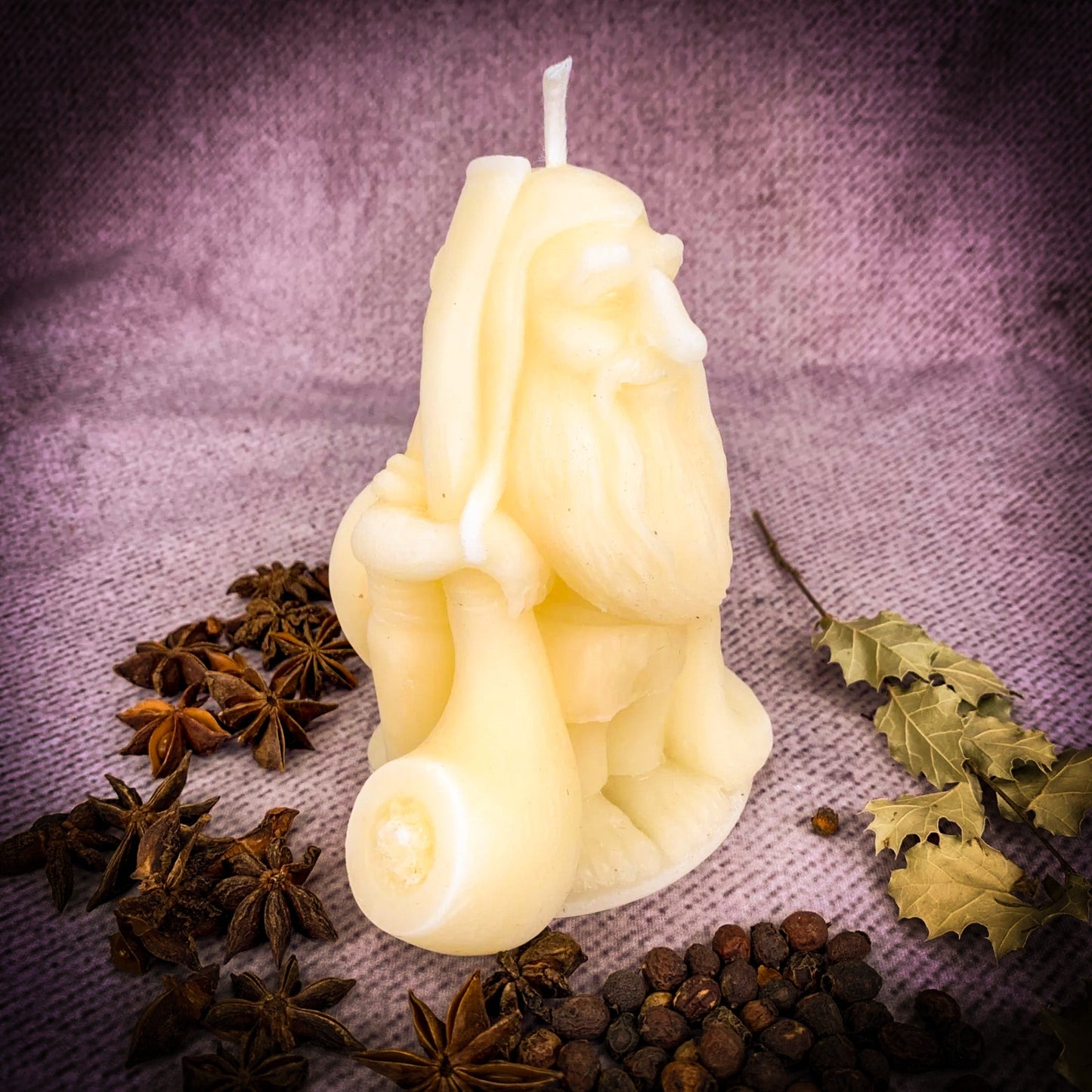 Vela de Hechizo con Cera de Abejas de Gnomo Domovyk - Bendición y Protección del Hogar