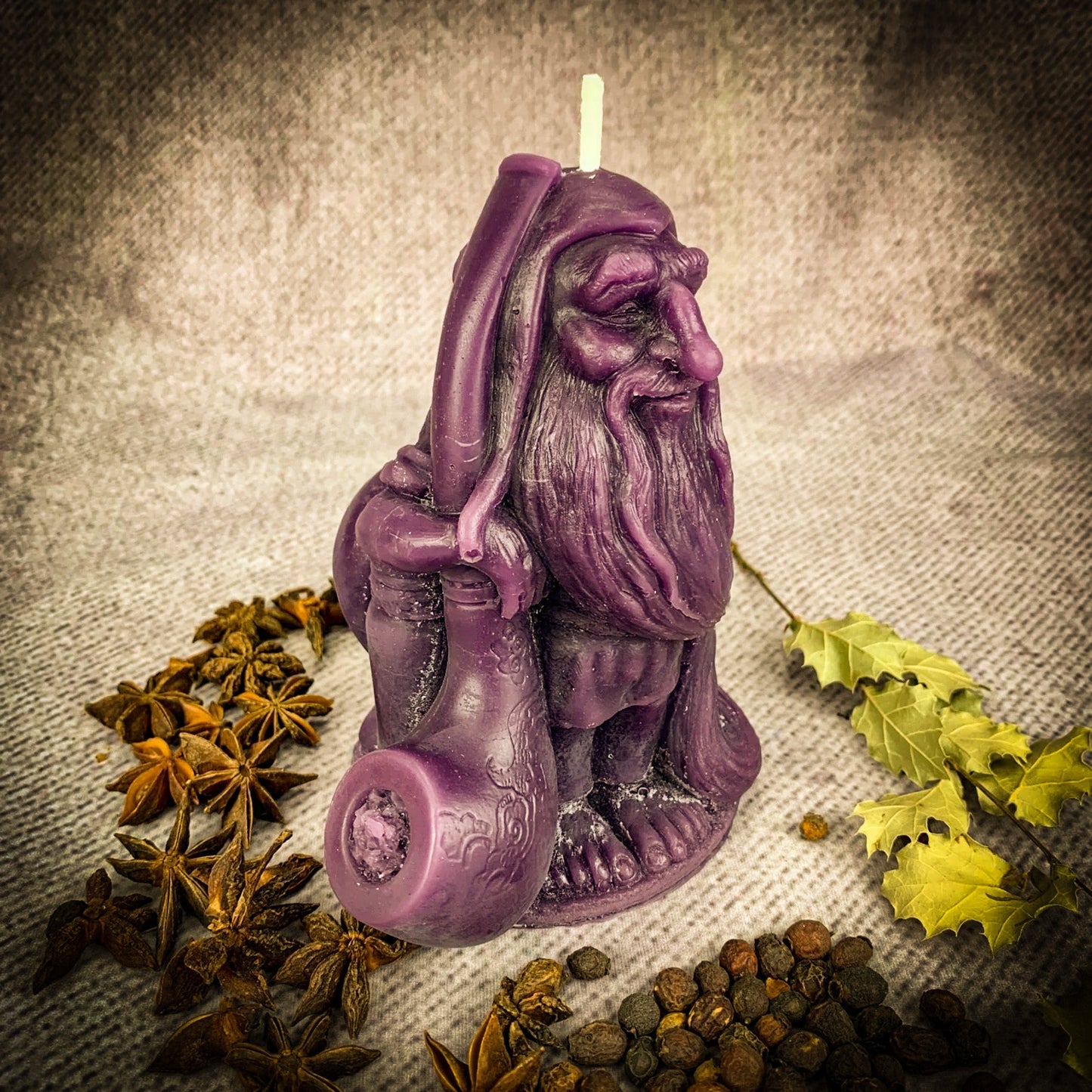 Vela de Hechizo con Cera de Abejas de Gnomo Domovyk - Bendición y Protección del Hogar