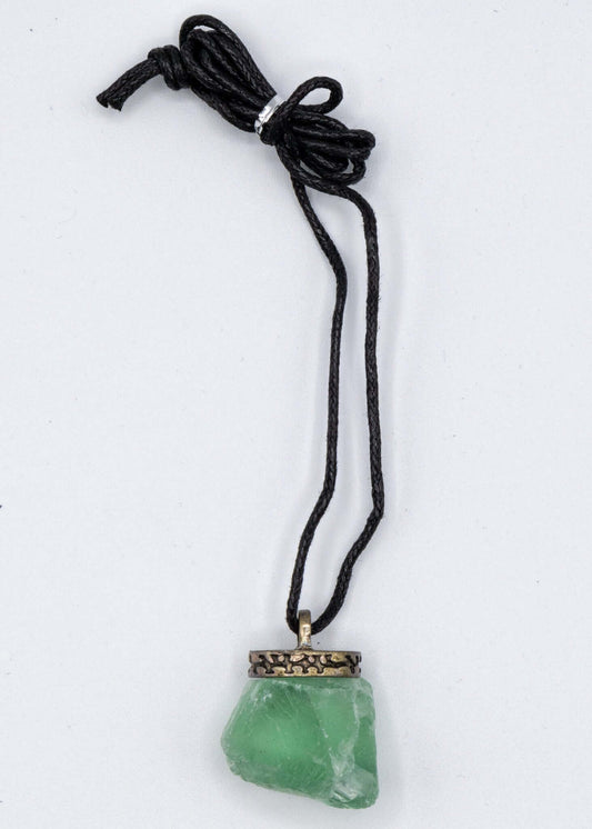 Collar de cristal de fluorita