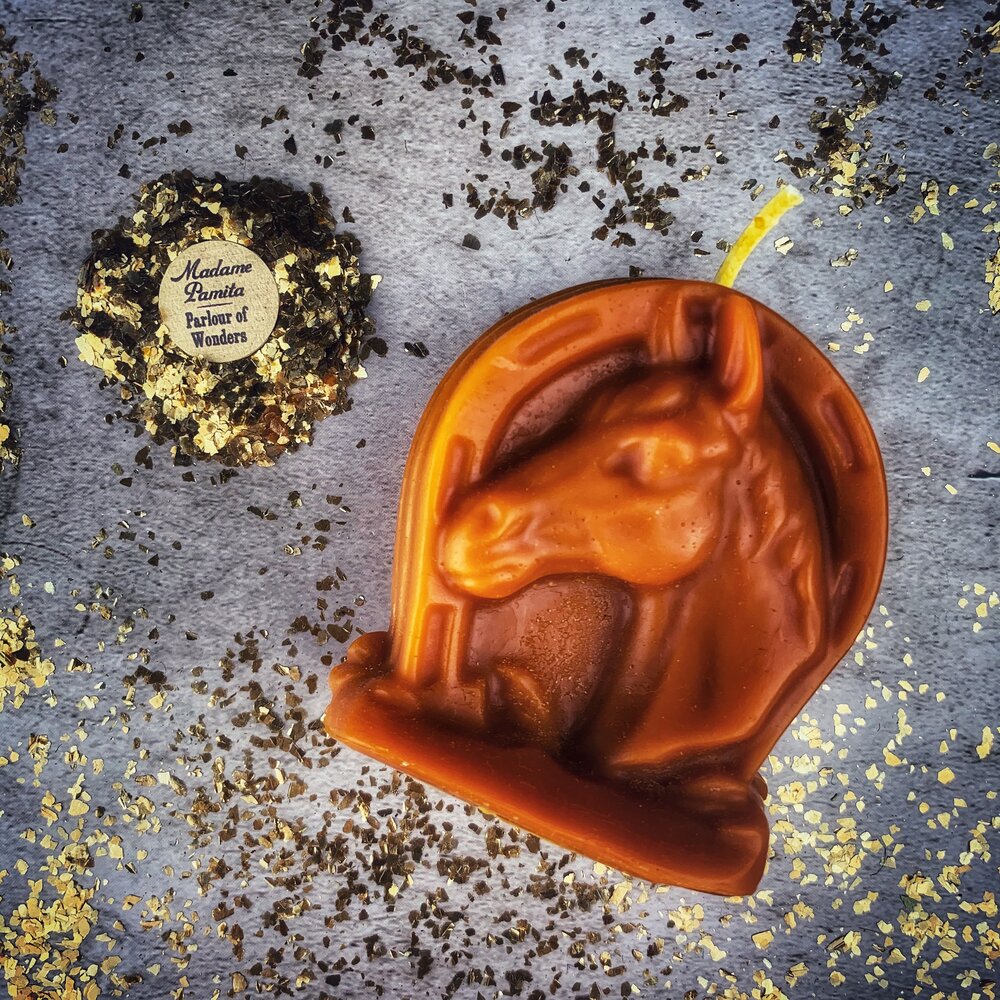 Vela Hechizo Herradura de la Suerte de Cera de Abejas - Magia de Suerte y Poder