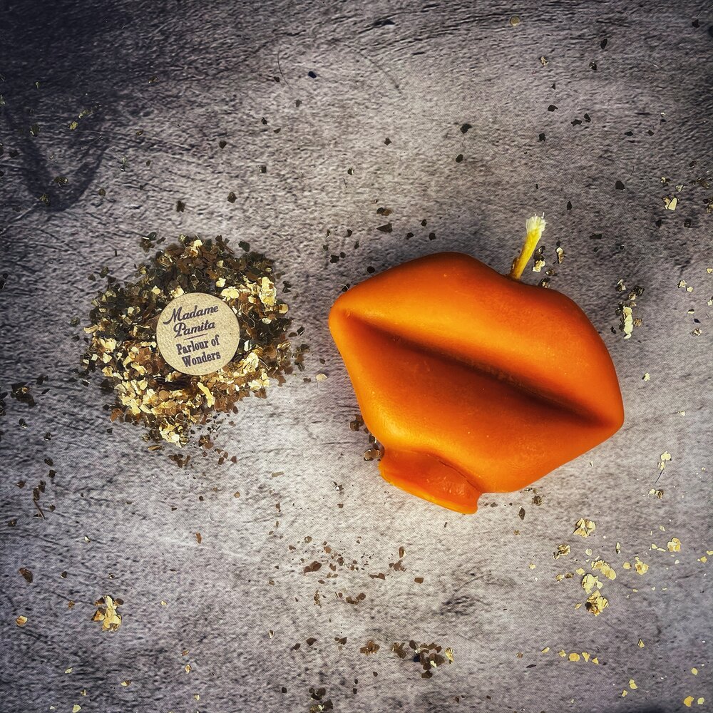 Vela de cera de abejas Labios Háblame - Magia de Comunicación y Pasión