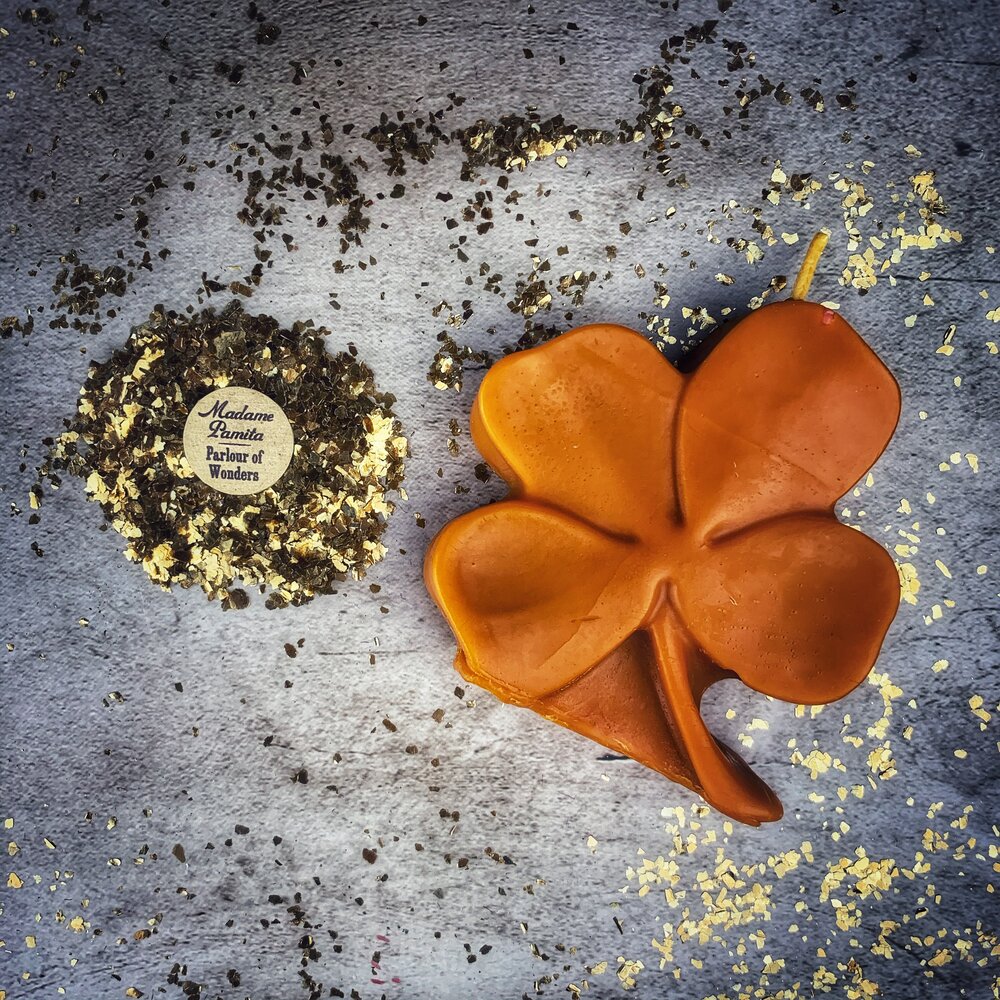 Vela de hechizo de cera de abejas de trébol de cuatro hojas de la suerte - Magia de buena fortuna y golpes de suerte