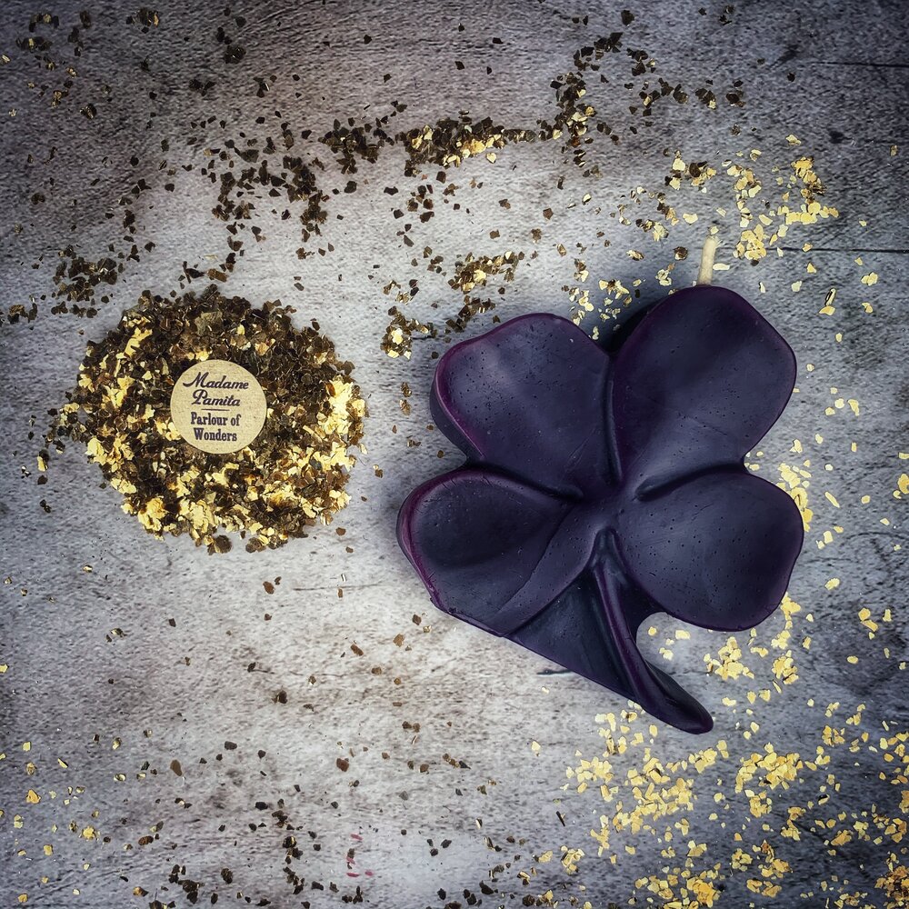 Vela de hechizo de cera de abejas de trébol de cuatro hojas de la suerte - Magia de buena fortuna y golpes de suerte