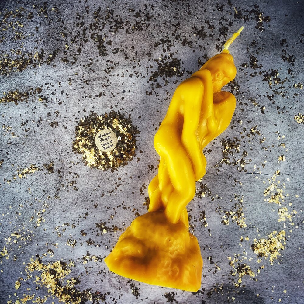 Vela de cera de abeja "Amantes Apasionados" - Enciende el Romance y la Magia del Deseo