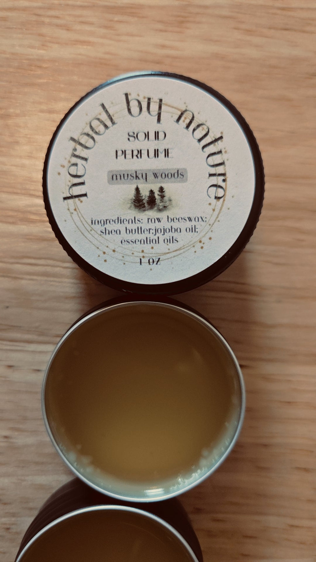 Perfume sólido con aceites esenciales